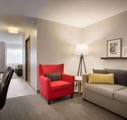 Country Inn & Suites by Radisson Asheville River Arts District hotel detail image 7