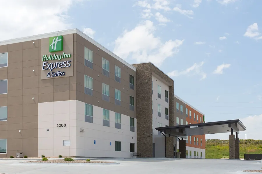 Holiday Inn Express and Suites Lincoln I - 80 by IHG hotel detail image 2