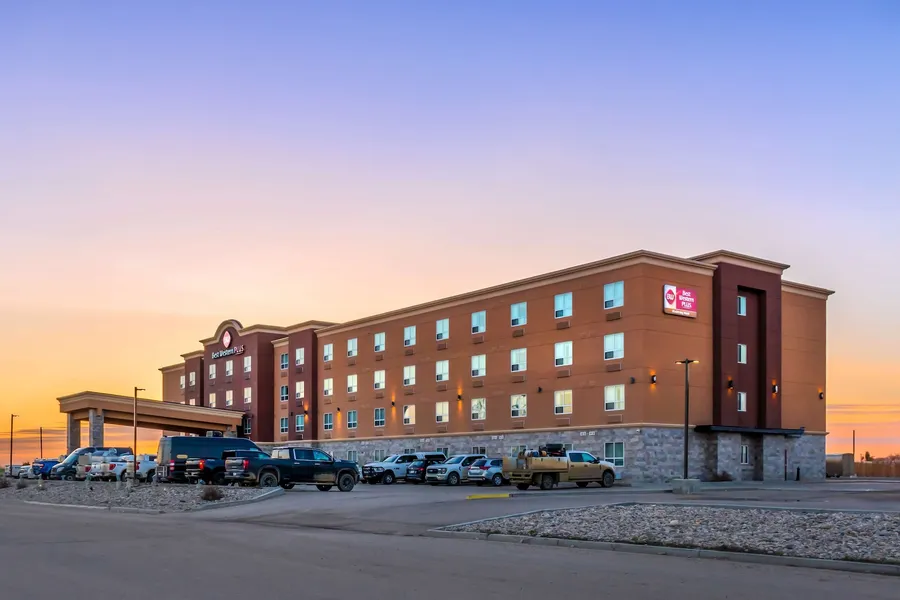 Best Western Plus Kindersley Hotel hotel detail image 2