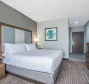 Holiday Inn Express & Suites Stillwater - University Area by IHG hotel detail image 7