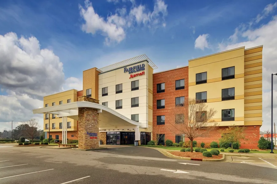 Fairfield Inn & Suites Dunn I-95 hotel detail image 6