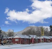 Roundtop Mountain Vista - Cabins and Motel hotel detail image 3