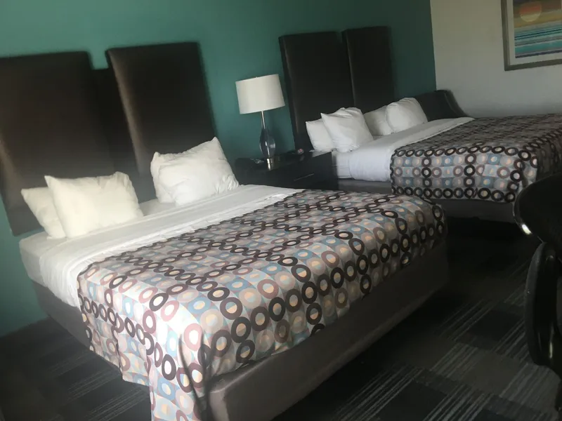 Days Inn by Wyndham Alva hotel detail image 6