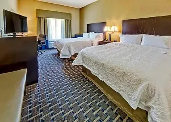 Hampton Inn Indianola hotel thumbnail 6