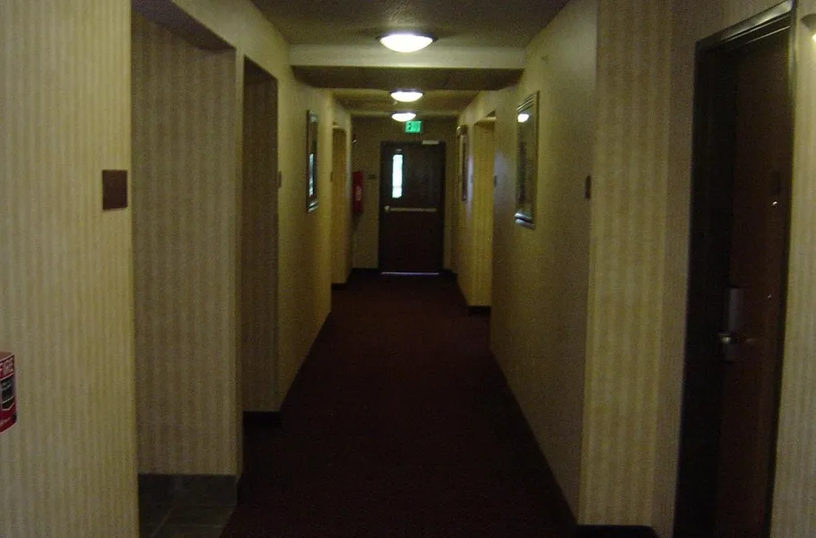 HomeTown Inn & Suites hotel detail image 6