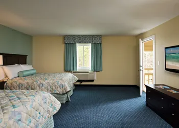 Wellfleet Lodge hotel thumbnail 5