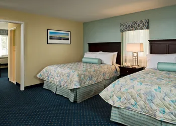 Wellfleet Lodge hotel thumbnail 6