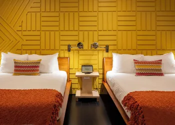 Logan Inn hotel thumbnail 8