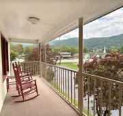 Castlewood Inn hotel detail image 5