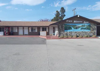 Two Rivers Inn West hotel thumbnail 2