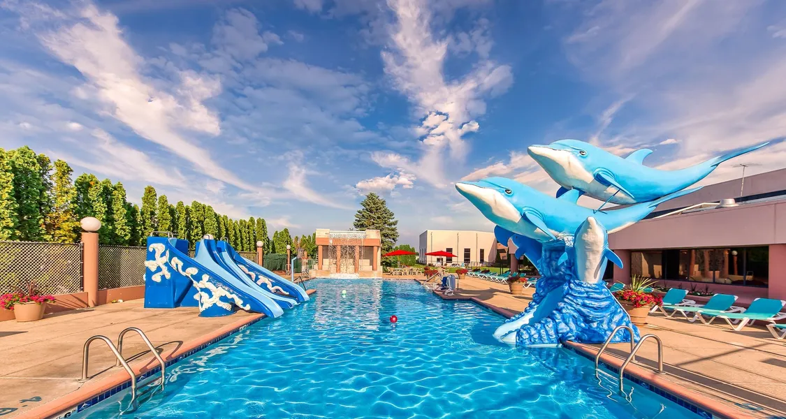 Grand Marquis Waterpark Hotel & Suites hotel detail image 2