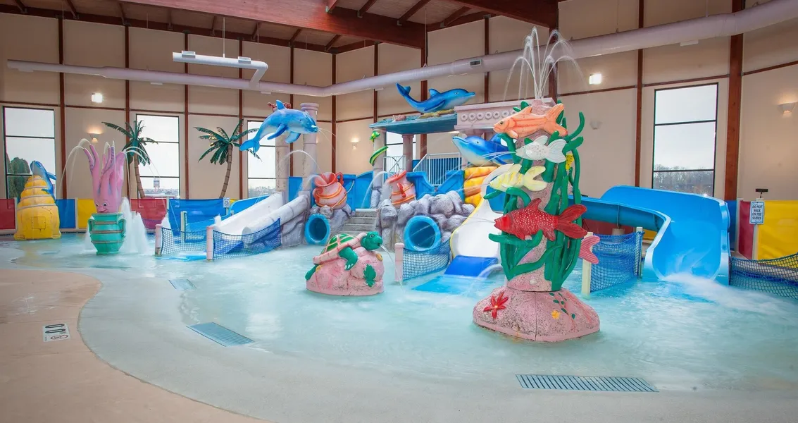 Grand Marquis Waterpark Hotel & Suites hotel detail image 6