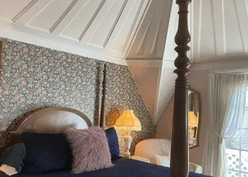 Shaw House Inn hotel thumbnail 7
