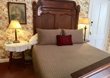 Shaw House Inn hotel thumbnail 8