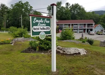 White Mountain Motel And Cottages hotel thumbnail 8