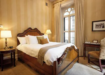 Mansion Hill Inn hotel thumbnail 3