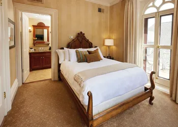 Mansion Hill Inn hotel thumbnail 7