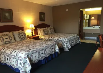 Mountain Breeze Motel hotel thumbnail 8