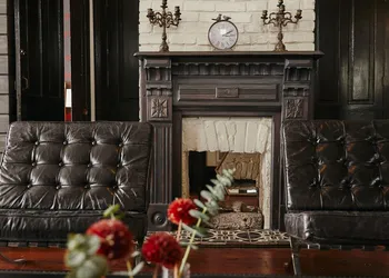 Royal Street Inn and R Bar hotel thumbnail 6