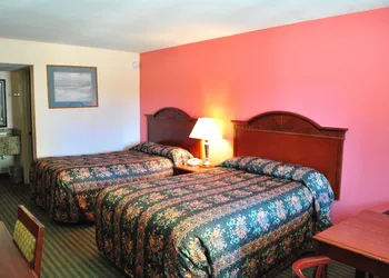 Coconut Grove Motor Inn hotel thumbnail 4