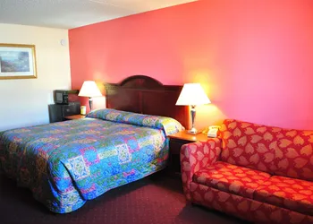 Coconut Grove Motor Inn hotel thumbnail 8