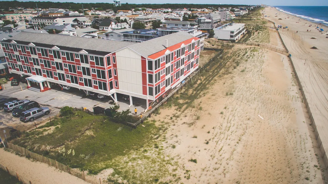 Surf Club Oceanfront Hotel hotel detail image 6
