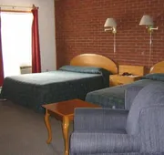 Summerside Motel & Cottages hotel detail image 5