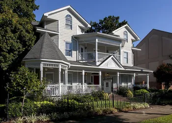 The 1425 Inn hotel thumbnail 2