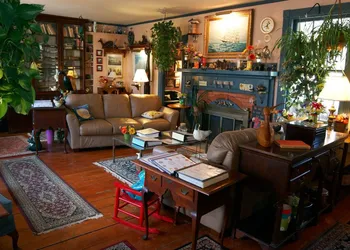 Simmons Homestead Inn hotel thumbnail 4