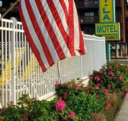 The Shangri La Motel hotel detail image 4