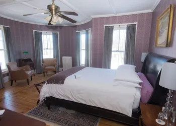 LimeRock Inn hotel thumbnail 2
