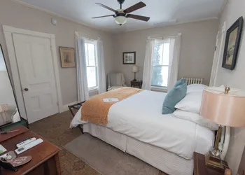 LimeRock Inn hotel thumbnail 5