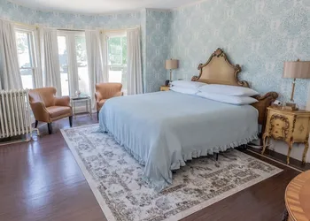 LimeRock Inn hotel thumbnail 7