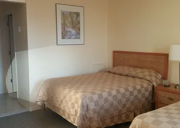 Traveller's Choice Motel hotel thumbnail 6