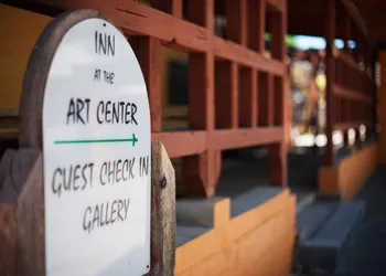 Inn at the Art Center hotel thumbnail 4