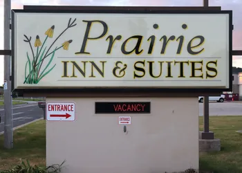 Prairie Inn and Suites Holmen/La Cross hotel thumbnail 2