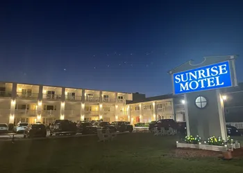Sunrise Motel hotel thumbnail 6