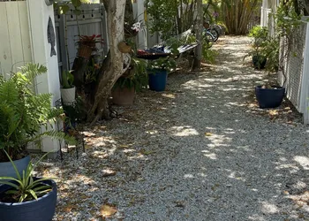 Tarpon Tale Inn hotel thumbnail 2