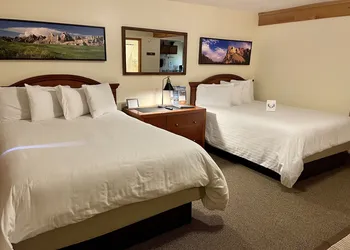 Whitetail Creek Resort hotel thumbnail 6