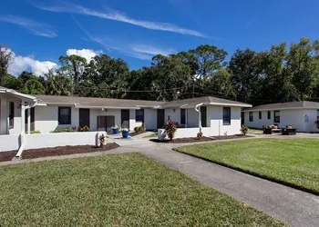 Travel Inn of Titusville hotel thumbnail 3