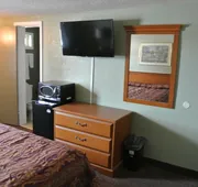 Budget Inn hotel detail image 5