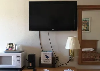 Fabens Inn Motel hotel thumbnail 5
