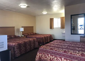 Evergreen Lodge hotel thumbnail 4