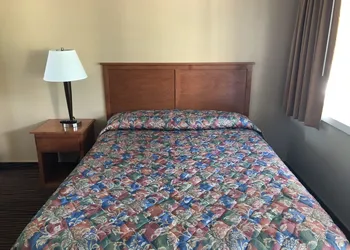 Evergreen Lodge hotel thumbnail 5