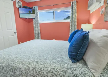 Beach House Hotel hotel thumbnail 4