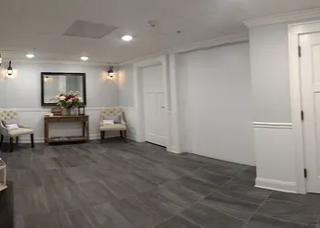 Harbor House Inn hotel thumbnail 5