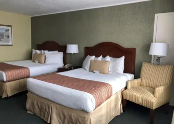 Pier 4 Hotel hotel thumbnail 8