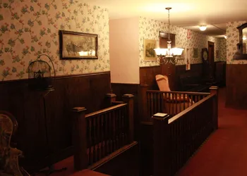 The Winter Inn hotel thumbnail 2