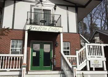 Grafton Lodge hotel thumbnail 8