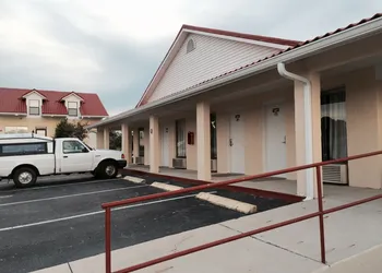 Palms Garden Inn hotel thumbnail 4